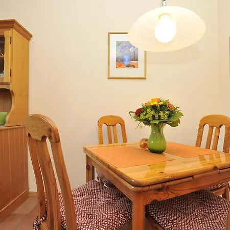 Suederhof 3 بيت للعطل