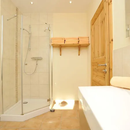 بيت للعطل Suederhof 3 كيتوم